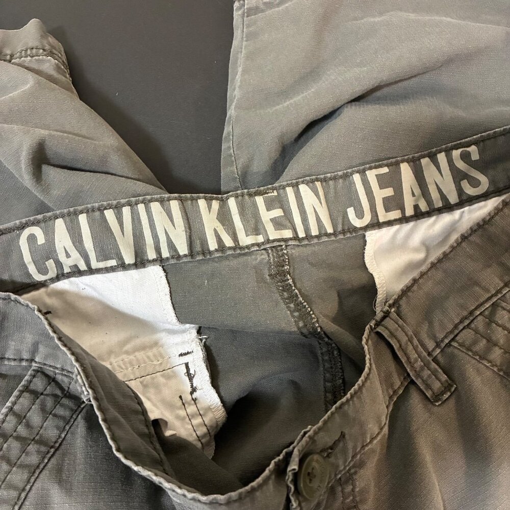 Y2K Calvin Klein Jeans Cargo Shorts Mens 38 Gray Ripstop Utility Streetwear - Picture 6 of 8